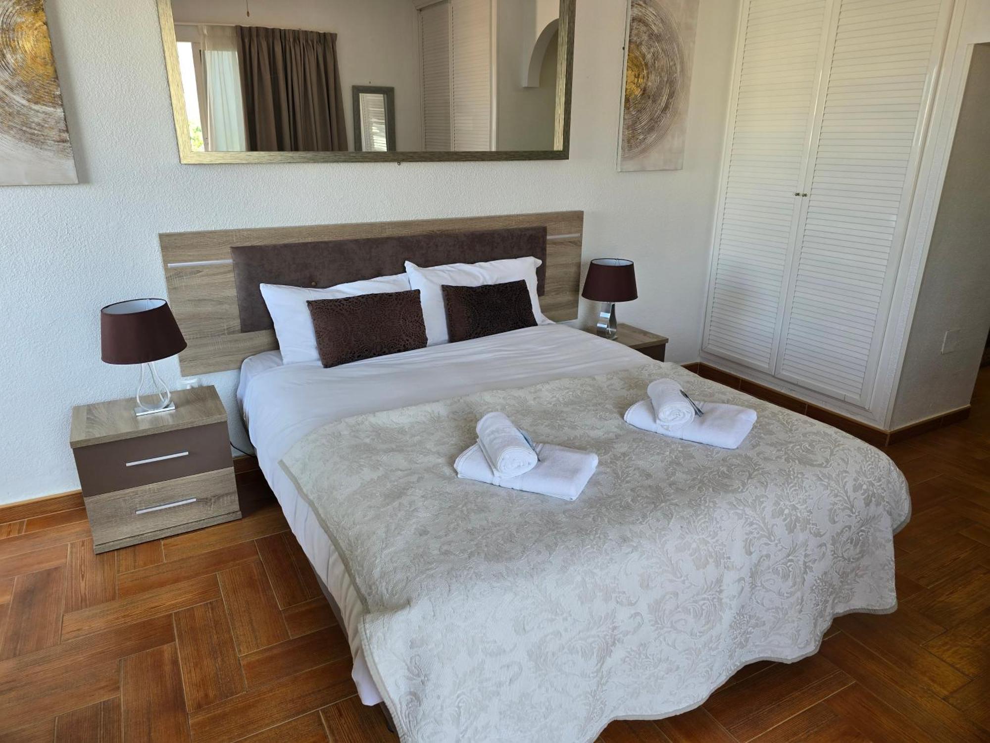 Benal Beach Apartment เบนัลมาเดนา ภายนอก รูปภาพ