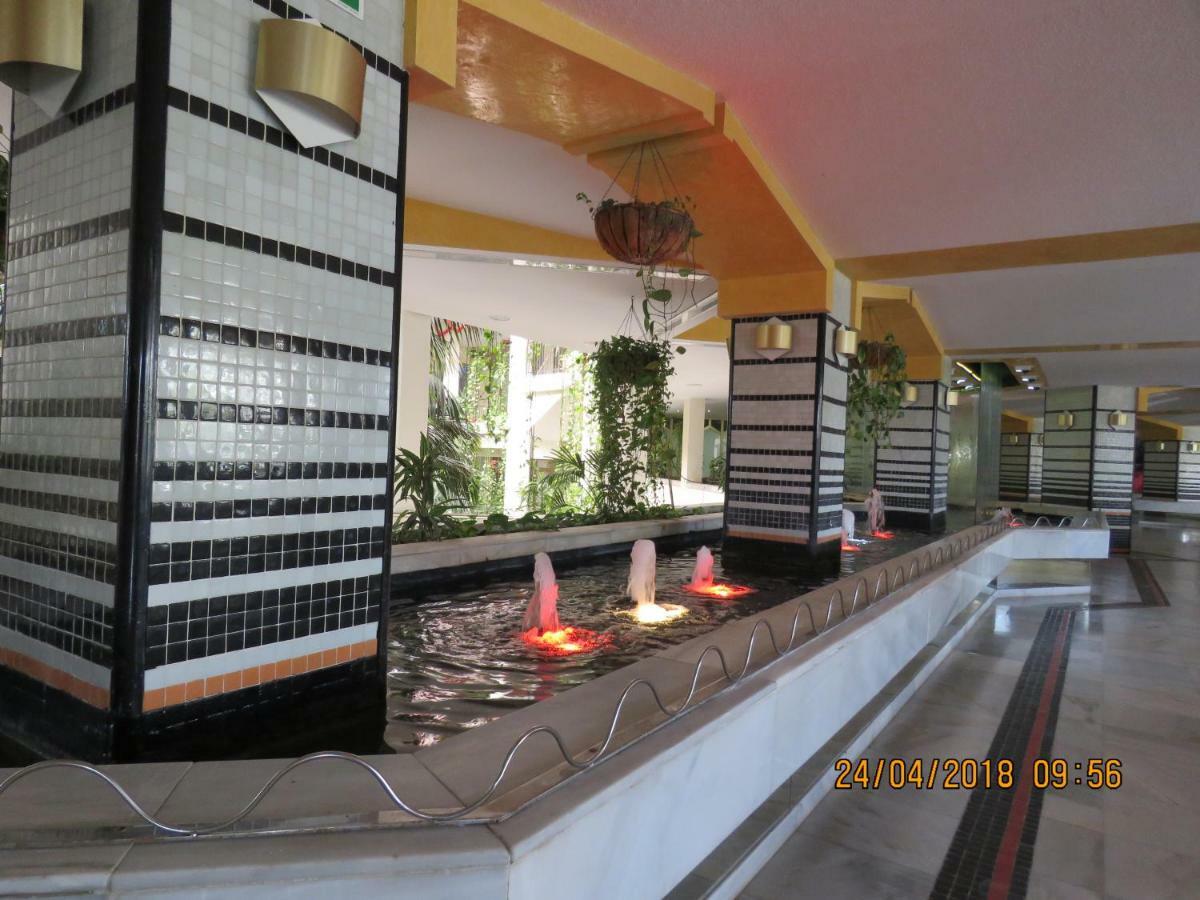 Benal Beach Apartment เบนัลมาเดนา ภายนอก รูปภาพ